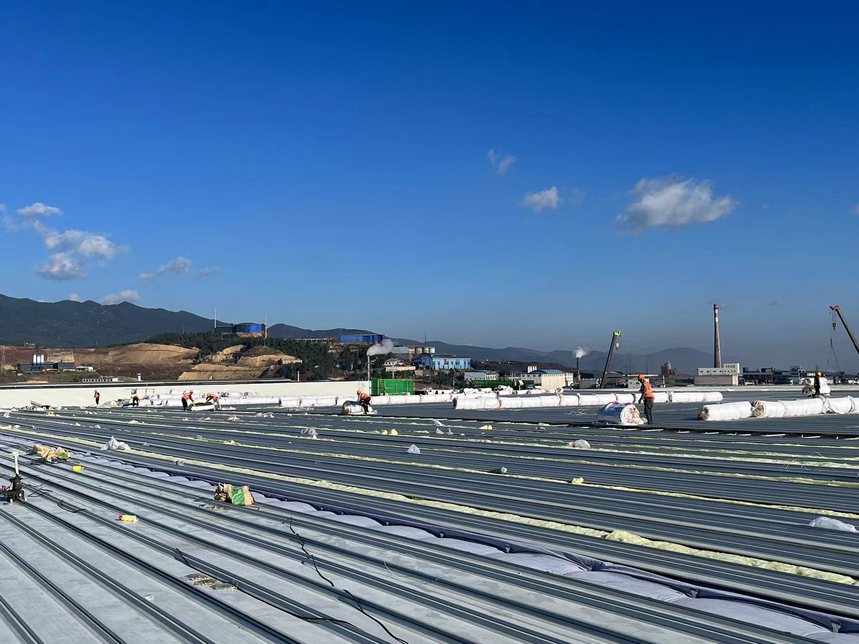 万利建筑承建社区文化中心提前封顶，施工细节经得起“放大镜”检验